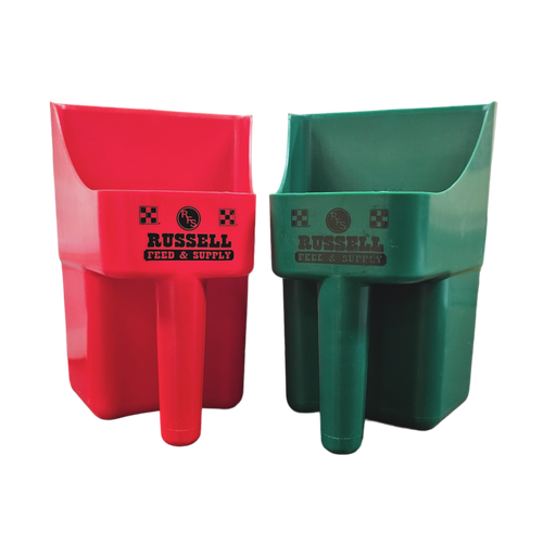 Russell Feed 3qt Plastic Feed Scoop