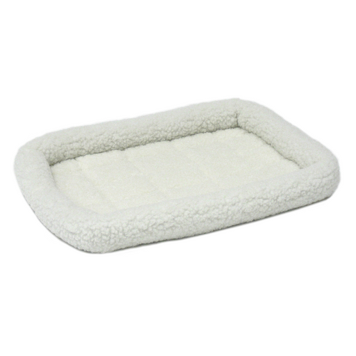 copy-of-good-dog-graphic-pillow-bed-assorted